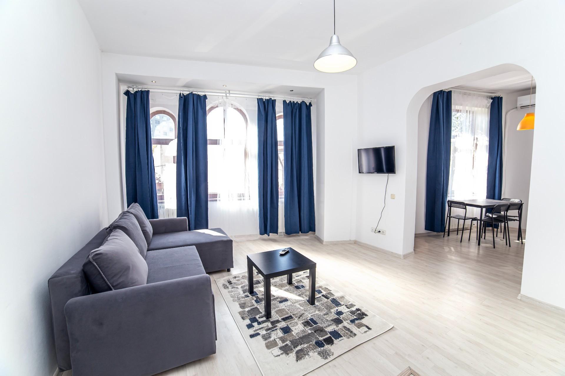 Apartament 3 camere, Călărași, București — Strada Robescu F. Constantin 11 — fotografia 1