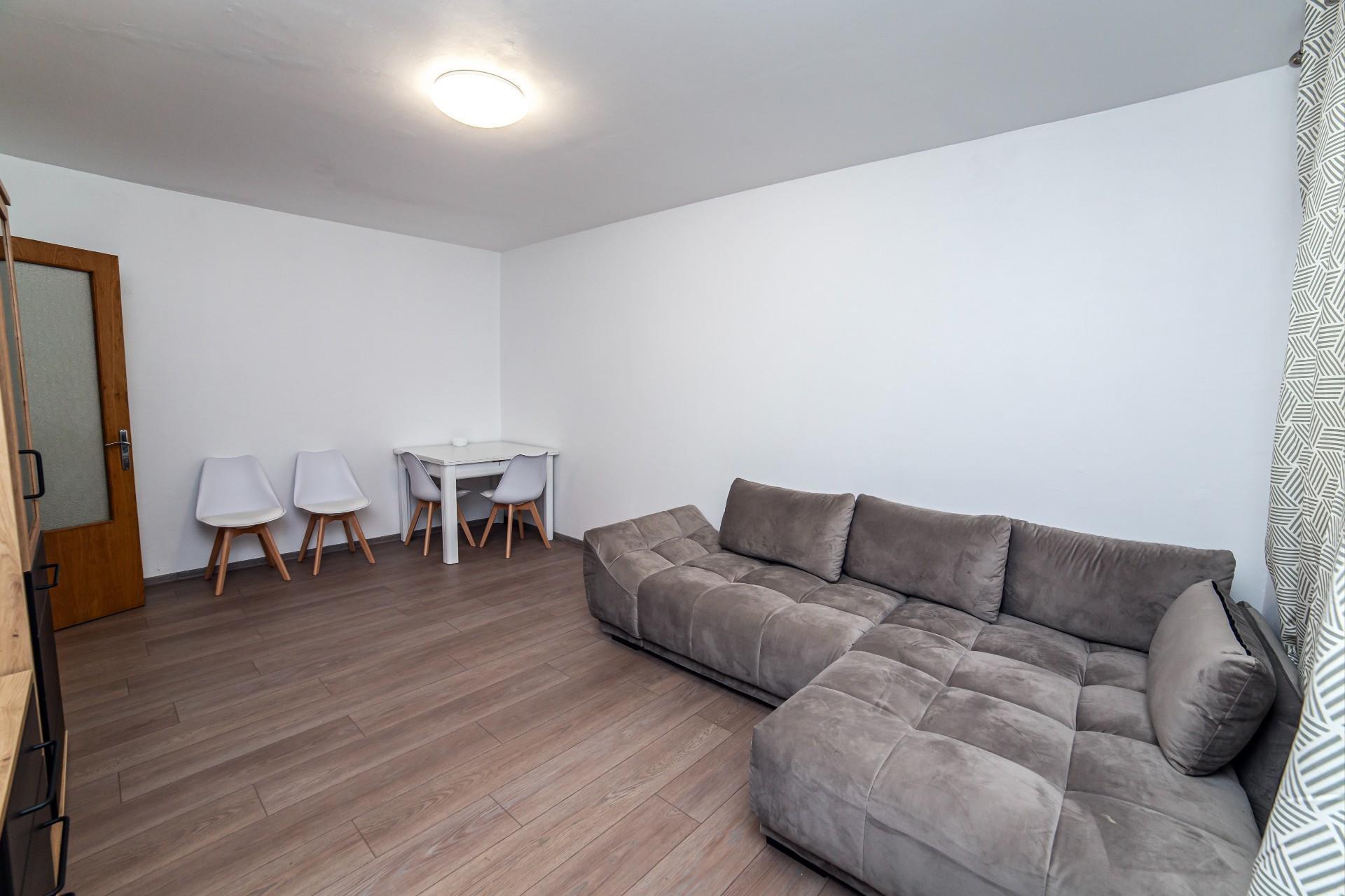 Apartament 3 camere, Drumul Taberei, București — Strada Valea Oltului 16 — fotografia 3