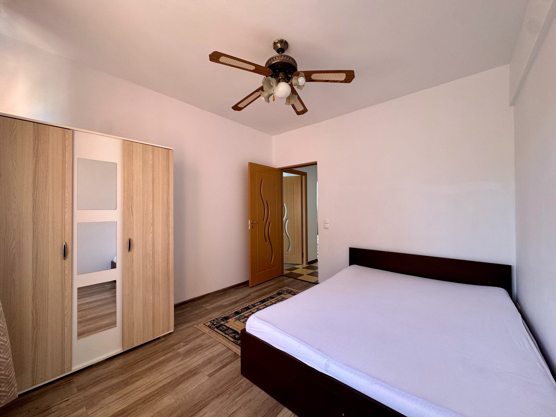 Apartament 3 camere, Florești — Strada Teilor 21 — fotografia 3