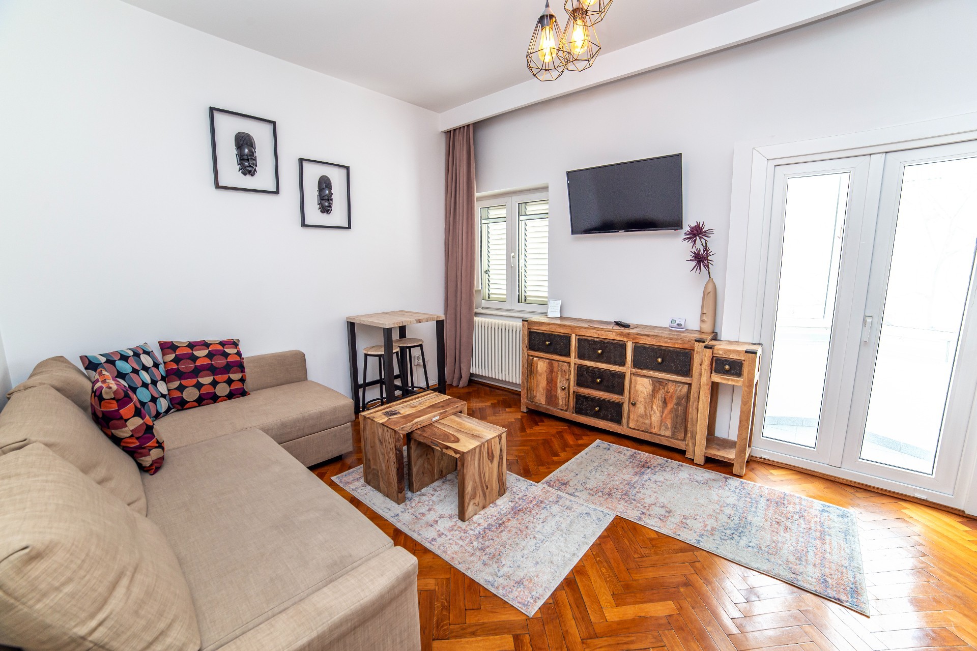Apartament 2 camere, Piața Romană, București — Strada Nicolae Golescu 22 — fotografia 3
